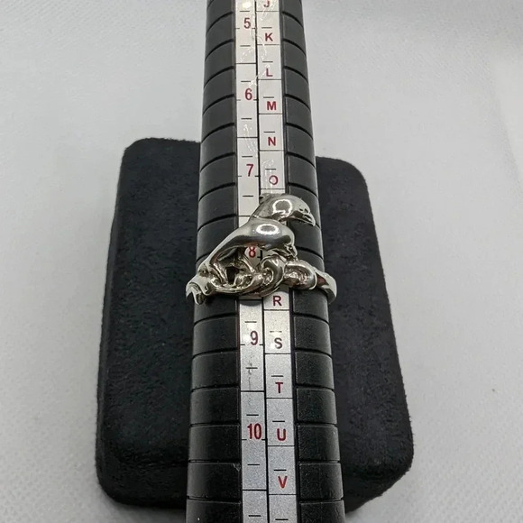 Dolphin  ring - Picture 2 of 3